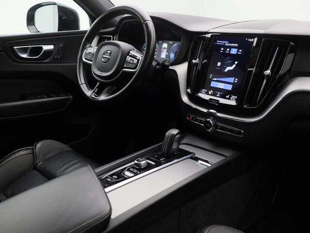 Volvo XC60 2.0 Recharge T6 AWD R-Design | PANO | 360° | STOEL- EN STUURVERW.