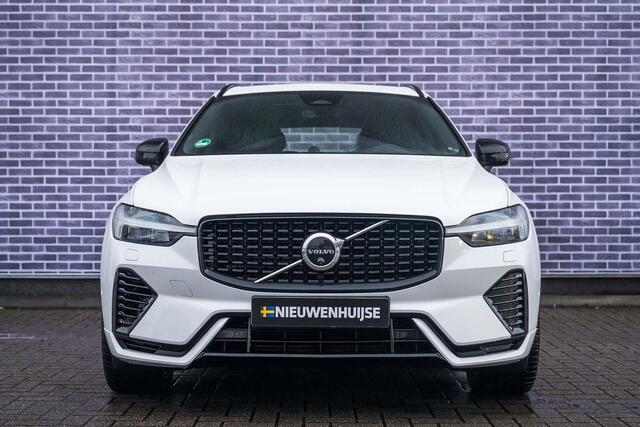 Volvo XC60 T6 Recharge AWD Ultimate Dark Long Range | Luchtvering | Trekhaak | Bowers & Wilkins audio | 360º Camera | Parkeerverwarming | Panoramadak