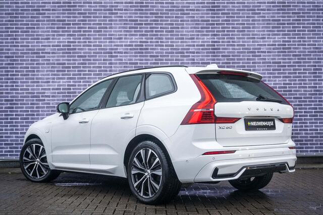 Volvo XC60 T6 Recharge AWD Ultimate Dark Long Range | Luchtvering | Trekhaak | Bowers & Wilkins audio | 360º Camera | Parkeerverwarming | Panoramadak