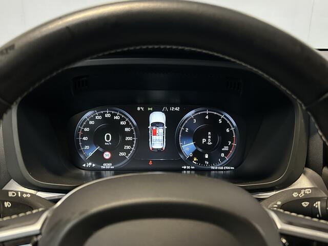 Volvo XC60 2.0 B5 R-Design Trekhaak|Xenon|Leder|Pano|Led
