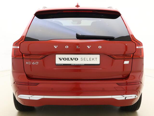 Volvo XC60 T6 350pk AWD Inscription / Long range / H&K Audio / Leder / Panoramadak / FULL-LED / Stoel + Stuurw. Verwarming / Elektr. Bestuurdersstoel / 360 Camera / Trekhaak / 19'' / ACC / Draadloze oplader /