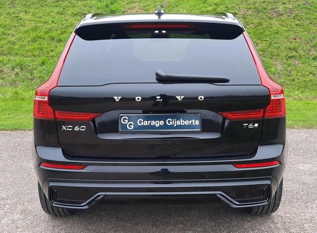 Volvo XC60 2.0 T6 Plug-in hybrid AWD Plus Dark Nappa Leder - 360 Camera - Ligthing Pack - Harman Kardon Sound - Privacy Glas - 20 inch lichtmetaal - Voorruit verwarming