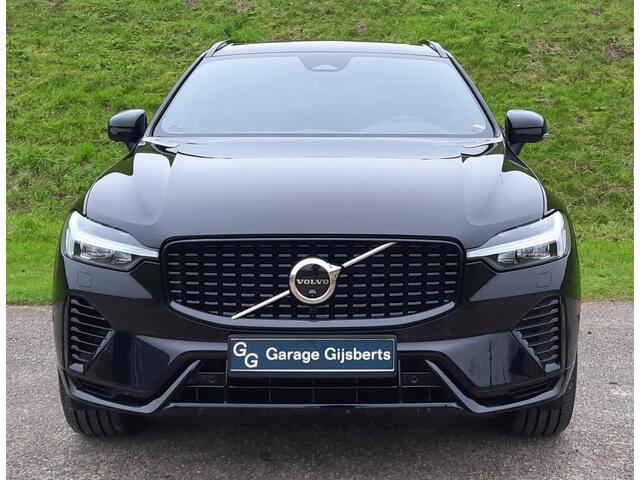 Volvo XC60 2.0 T6 Plug-in hybrid AWD Plus Dark Nappa Leder - 360 Camera - Ligthing Pack - Harman Kardon Sound - Privacy Glas - 20 inch lichtmetaal - Voorruit verwarming