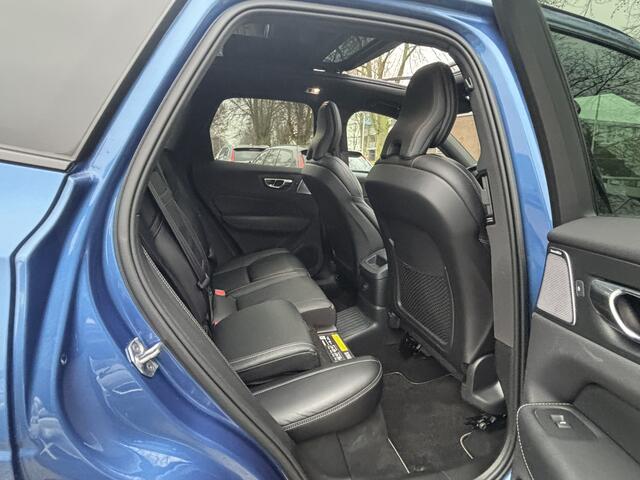 Volvo XC60 T6 Recharge 340pk AWD R-Design B&W Massage Head-Up