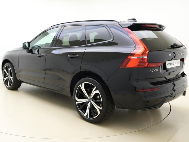 Volvo XC60 B4 Plus Dark / 360 Camera / H&K Audio / Panoramadak / Adapt. Cruise / Elektr. Stoelen