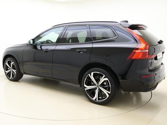 Volvo XC60 B4 Plus Dark / 360 Camera / H&K Audio / Panoramadak / Adapt. Cruise / Elektr. Stoelen