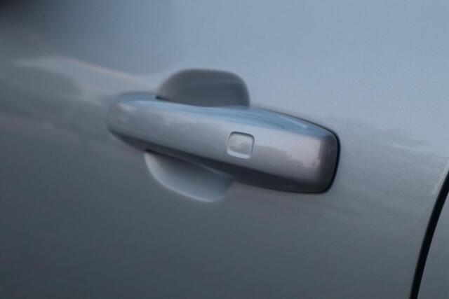 Volvo XC60 2.0 T6 Plug-in hybrid AWD Ultimate Dark