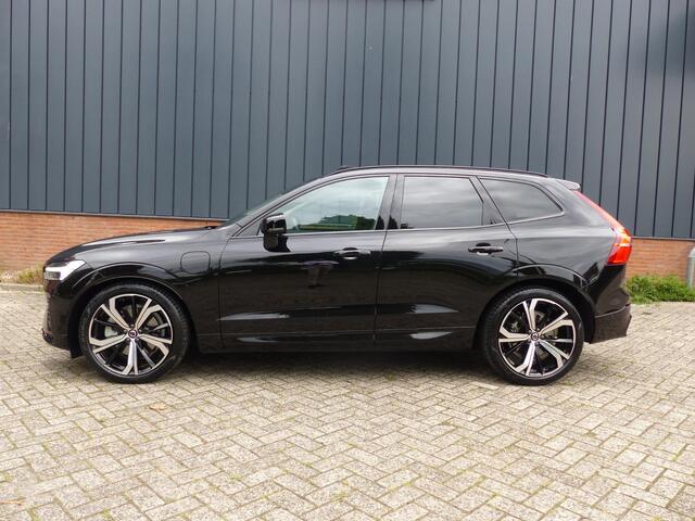 Volvo XC60 Recharge T6 AWD Ultimate Dark |Luchtvering|Massage|