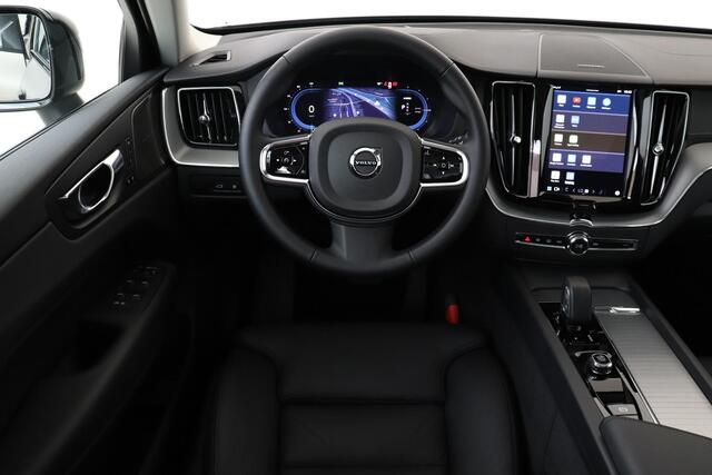 Volvo XC60 T6 PLUG-IN HYBRID AWD ULTIMATE DARK -PANO.DAK|HEAD-UP DISP.|360°CAM|TREKHAAK|HK-AUDIO