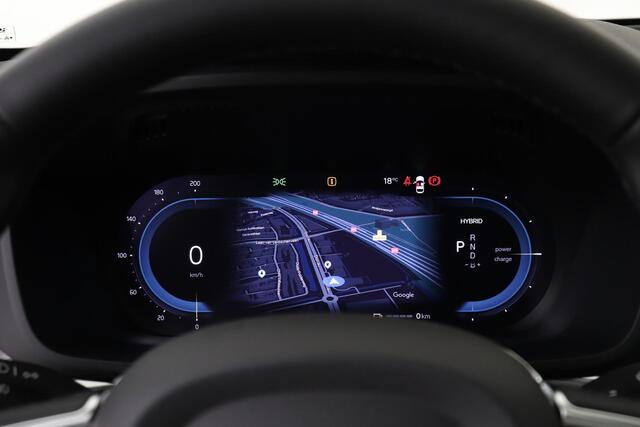 Volvo XC60 T6 PLUG-IN HYBRID AWD ULTIMATE DARK -PANO.DAK|HEAD-UP DISP.|360°CAM|TREKHAAK|HK-AUDIO