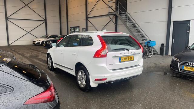 Volvo XC60 2.4 D4 R-Design