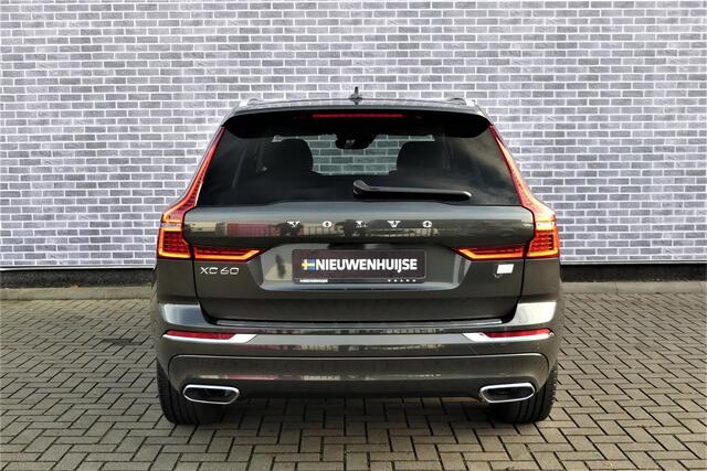 Volvo XC60 T8 Recharge AWD Inscription | Parkeerverwarming | Adaptive Cruise control | Harman Kardon audio | Elektr. Panoramadak | Trekhaak | Stoel-/stuurverwarming