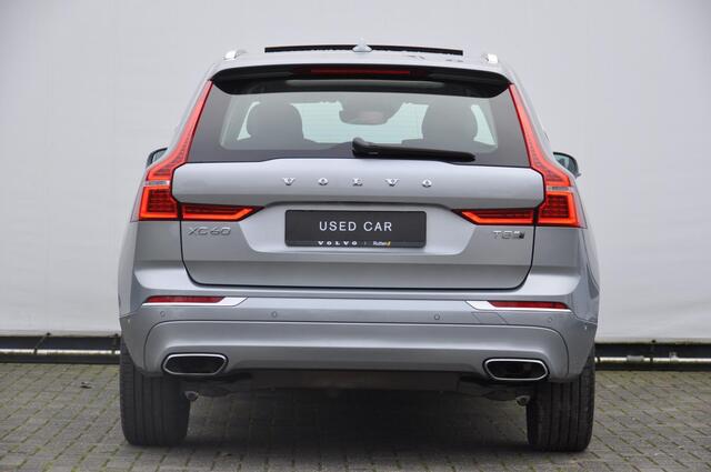 Volvo XC60 T8 390PK Automaat Recharge AWD Inscription / Cruise control / Elektrische achterklep / Elektrische Stoel met geheugen / Adaptieve koplampen / Panoramadak / Stoelverwarming / Apple carplay