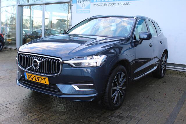 Volvo XC60 2.0 T8 Twin Engine AWD Inscription | Incl. 12 maanden Garantie | Panorama dak | Wegklapbare trekhaak | Adaptive Cruise | Apple CarPlay/Android Auto | Navigatie | Stoelverwarming | Climate controle | Parkeersensoren V+A | Elektrische kofferbak | Memory sto