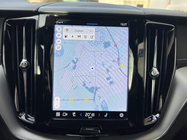 Volvo XC60 2.0 T6 Plug-in hybrid AWD R-Design 'Facelift' Luchtvering Panoramadak
