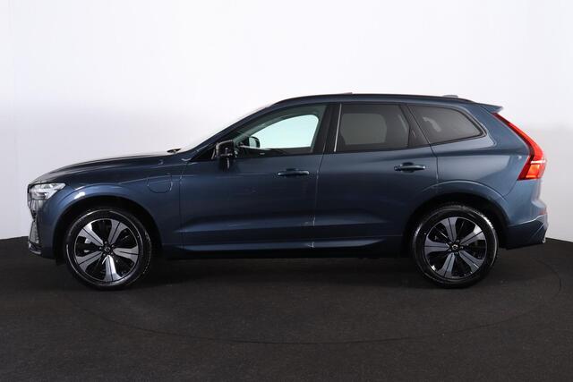Volvo XC60 T6 AWD Recharge Plus Dark - LONG RANGE - Panorama/schuifdak - IntelliSafe Assist - Harman/Kardon audio - Adaptieve LED koplampen - Parkeercamera achter - Verwarmde voorstoelen, stuur & achterbank - Parkeersensoren voor & achter - Elektr. bedienb. voorstoe