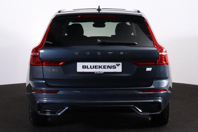 Volvo XC60 T6 AWD Recharge Plus Dark - LONG RANGE - Panorama/schuifdak - IntelliSafe Assist - Harman/Kardon audio - Adaptieve LED koplampen - Parkeercamera achter - Verwarmde voorstoelen, stuur & achterbank - Parkeersensoren voor & achter - Elektr. bedienb. voorstoe