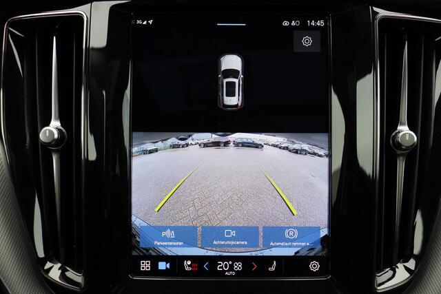 Volvo XC60 T6 AWD Recharge Plus Dark - LONG RANGE - Panorama/schuifdak - IntelliSafe Assist - Harman/Kardon audio - Adaptieve LED koplampen - Parkeercamera achter - Verwarmde voorstoelen, stuur & achterbank - Parkeersensoren voor & achter - Elektr. bedienb. voorstoe