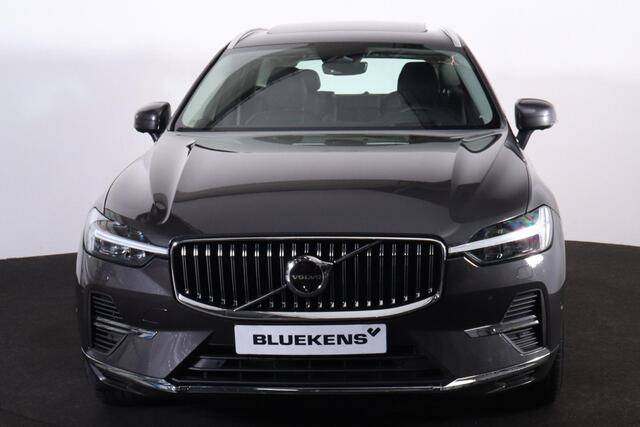 Volvo XC60 Recharge T6 AWD Ultimate Bright - LONG RANGE - Luchtvering - Panorama/schuifdak - IntelliSafe Assist & Surround - 360° Camera - Bowers & Wilkins audio - Verwarmde voorstoelen, stuur & achterbank - Parkeersensoren voor & achter - Elektr. bedienb. voorstoel