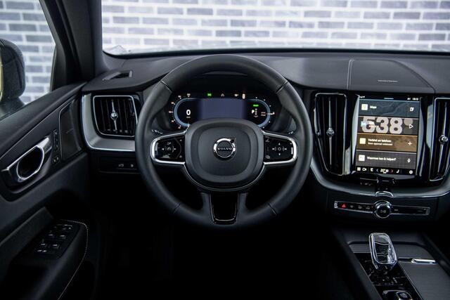 Volvo XC60 2.0 T8 Plug-in hybrid AWD Plus Dark | Black Pack | Donker Glas | Long Range | Google Maps | Polestar Tuning | Harman/Kardon audio | Panoramadak | 21 inch velgen |