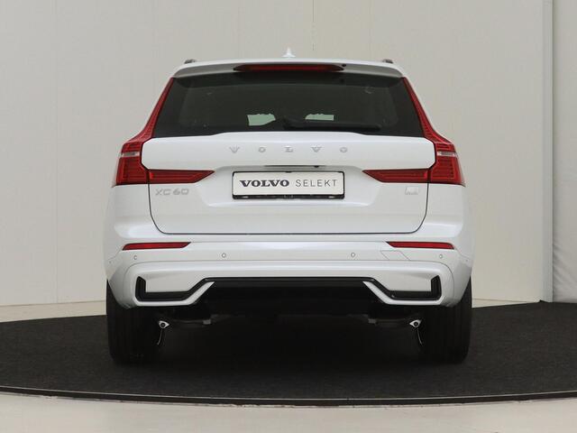 Volvo XC60 T6 AWD Plug-in hybrid Ultimate Dark / Luchtvering / Bowers & Wilkens audio / 360 Gr. Camera / Head-up display / Trekhaak