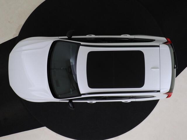 Volvo XC60 T6 AWD Plug-in hybrid Ultimate Dark / Luchtvering / Bowers & Wilkens audio / 360 Gr. Camera / Head-up display / Trekhaak