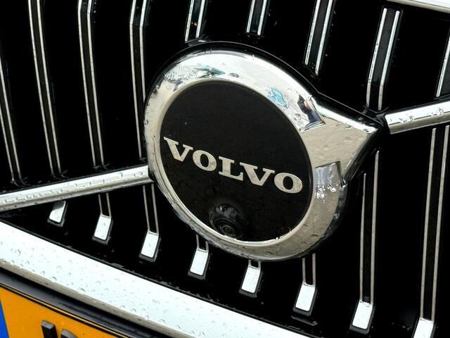 Volvo XC60 2.0 T6 250kW/340pk Aut8 Plug-in hybrid AWD Inscription Facelift! PANORAMADAK + GOOGLE DASHBOARD&SERVICES + PILOT ASSIST + ADAPT.CRUISE + 360 CAMERA + LANE ASSIST + EL.TREKHAAK + STOELVERWARMING + MATRIX LED + PARKSENSOREN + 20" LM-VELGEN!!