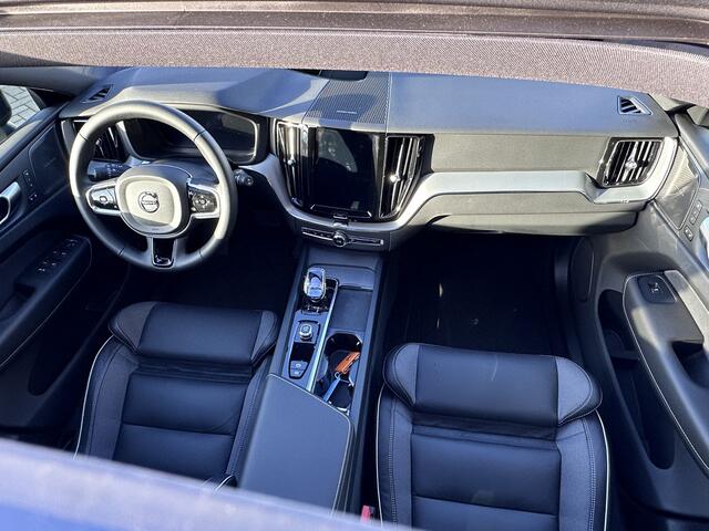 Volvo XC60 2.0 T6 Plug-in hybrid AWD Plus Black Edition | Panoramadak | Harman/Kardon | 360 Camera | Elektrische trekhaak