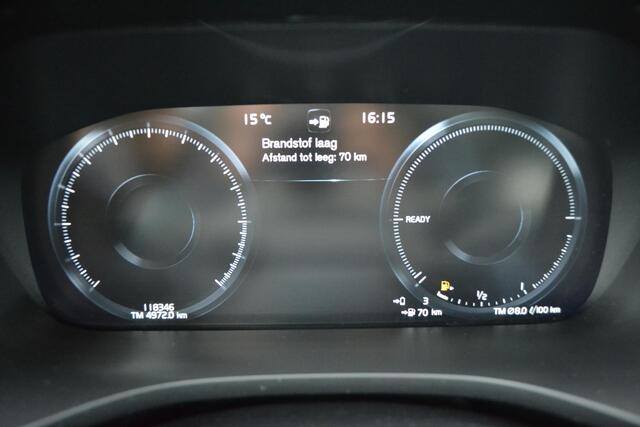 Volvo XC60 2.0 T8 Twin Engine AWD R-Design Schuif/kanteldak, Bursting Blue, Stuur/Stoelverwarming, Camera, LED, Zeer nette auto, Digitaal Dashboard, BTW-auto