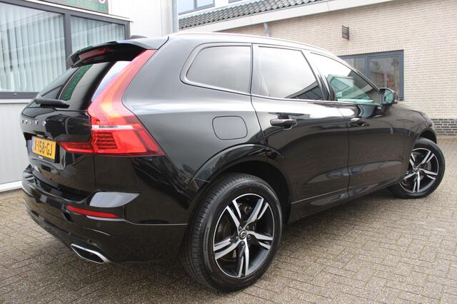 Volvo XC60 2.0 T8 Twin Engine AWD R-Design Panoramadak | Blis | Trekhaak