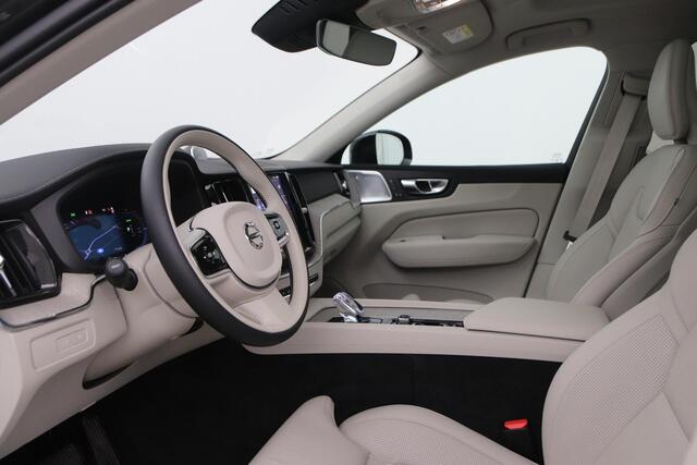 Volvo XC60 T8 Plug-in hybrid Ultra Dark | Long Range | Luchtvering | Bowers&Wilkins | Massage+Ventilatie | 21 Inch | 360° Camera