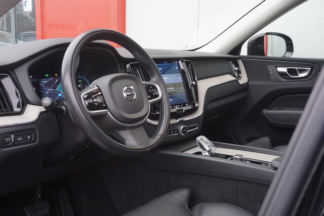 Volvo XC60 2.0 T6 Plug-in hybrid AWD Inscription | Panoramadak | Leder | ACC | Trekhaak | Origineel NL |