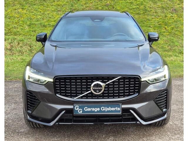 Volvo XC60 2.0 T8 Plug-in hybrid AWD Ultra Dark 360 Camera - 21 Inch licht metaal - Leder pakket - Privacy Glas