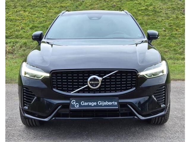 Volvo XC60 2.0 T8 Plug-in hybrid AWD Ultra Dark 21 Inch licht metaal - 360 Camera - Privacy glas - Alarm - Leder pakket