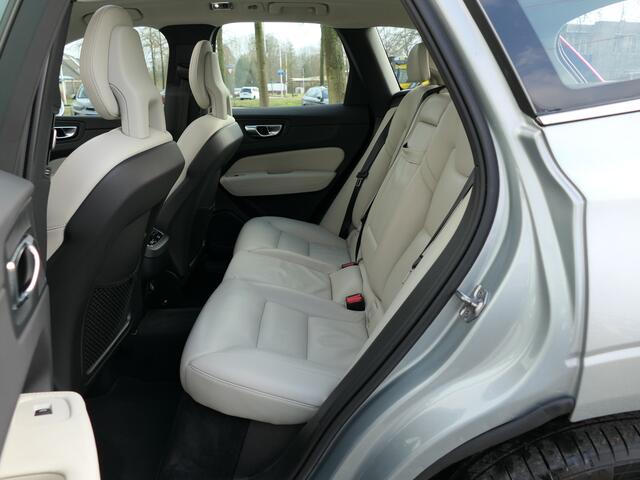 Volvo XC60 T5 AUT AWD Inscription 12 MND garantie Panoramadak / Trekhaak / Navi / 360° Camera / Apple CarPlay