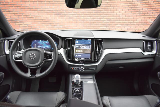 Volvo XC60 T6 350PK Plug-in hybrid AWD Plus Dark Long Range | Harman/Kardon | 360 Camera | Lighting |