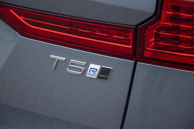 Volvo XC60 2.0 T5 AWD R-Design