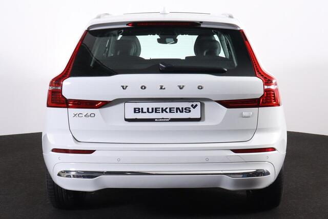 Volvo XC60 T6 Recharge AWD Inscription Expression - Panorama/schuifdak - Parkeercamera achter - Verwarmde voorstoelen & stuur - Parkeersensoren voor & achter - Draadloze tel. lader - Cruise control - Elektr. inklapbare trekhaak - 18' LMV