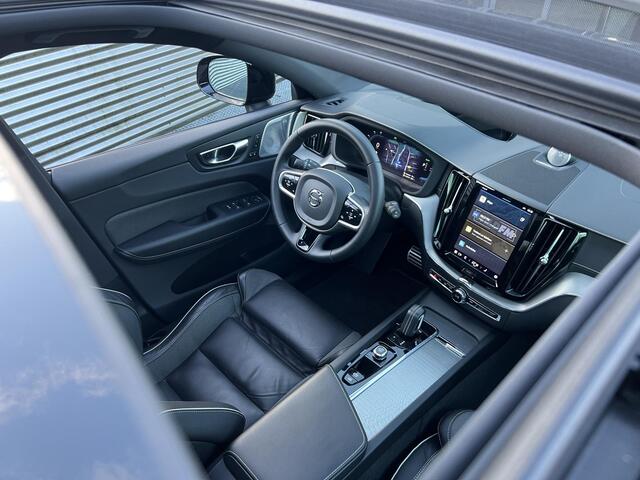 Volvo XC60 2.0 T8 Plug-in hybrid AWD R-Design Long range, Hybrid, Automaat, Luchtvering, Panoramadak, Head-up display, Gelaagde zijruiten, 22 inch wielen, Trekhaak semi elektrisch, Bowers&Wilkins audio