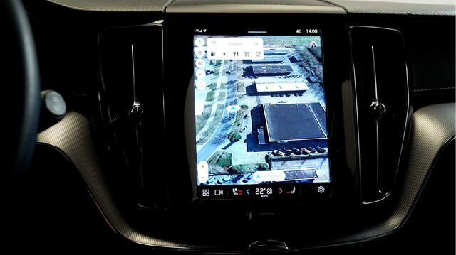 Volvo XC60 2.0 T8 AWD 299kW/407pk Aut8 MY '22 Polestar Engineered BOWERS&WILKINS + PANORAMADAK + 360 CAMERA + HEAD-UP + EL.TREKHAAK + ADAPT.CRUISE + PILOT ASSIST + STOELVERWARMING V&A + STUURVERWARMING + LANE ASSIST + PARKASSISTENT + 21" LM-VELGEN!!