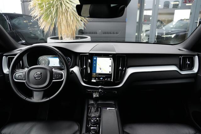 Volvo XC60 2.0 T5 AWD Inscription 251pk Navigatie/Stoelverwarming/Luchtvering
