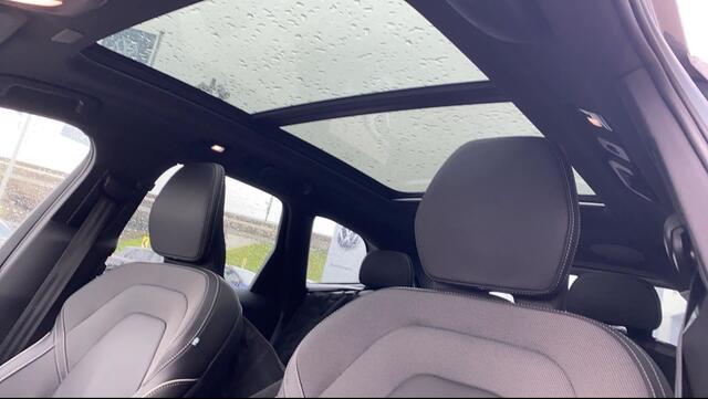 Volvo XC60 2.0 T6 Plug-in hybrid AWD Inscription / Trekhaak / Panoramadak / 360Camera / 21'' / Standverwarming / Harman Kardon / ACC / DAB / Dodehoek / Luxe Leder / Stoelventilatie / Stuurverwarming
