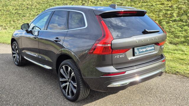 Volvo XC60 2.0 T6 Plug-in hybrid AWD Ultra Bright luchtvering - Bowers Wilkins sound systeem - Gelamineerde ruiten - Alarm - Privacy glas - Massage stoelen - 21" licht metaal