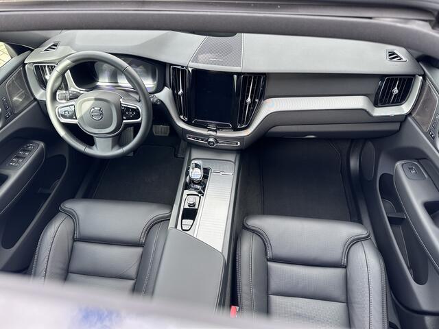 Volvo XC60 T6 Plug-in hybrid AWD Plus Black Edition | Luchtvering | Panoramadak | Harman/Kardon | 360 Camera