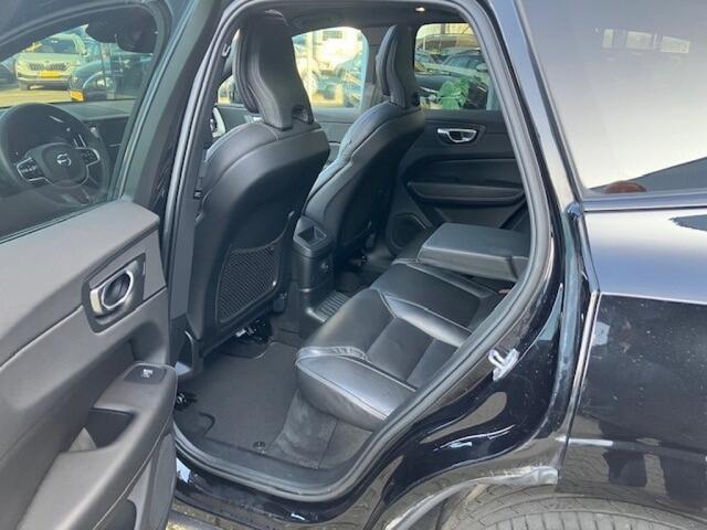 Volvo XC60 2.0 Recharge T6 AWD R Design - Pan dak - leer - stoel/stuurverw