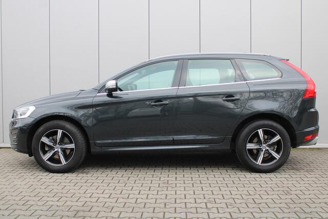 Volvo XC60 2.0 T5 FWD R-Design | Trekhaak | Schuifdak |