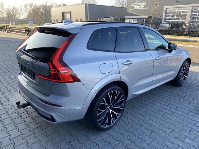 Volvo XC60 2.0 B4 R-Design B&W|ACC|Pano|360°|22"