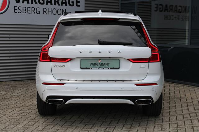 Volvo XC60 2.0 Recharge T6 AWD R-Design SCHUIFDAK,H&K,BLIS,TREKHAAK