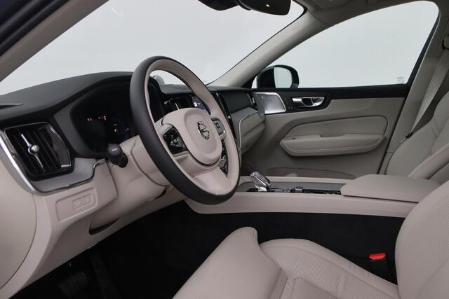 Volvo XC60 T6 Plug-in hybrid AWD Ultra Dark | Long Range | Luchtvering | Bowers&Wilkins | Massage+Ventilatie | Head-Up | 21 Inch