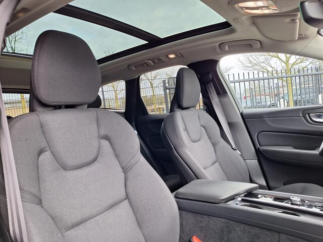 Volvo XC60 T6 Plug-in hybrid AWD Inscription Nieuw Model PHEV | Panodak | Adaptive Cruise | Carplay | Trekhaak af Fabriek | 360 Camera | Harman Kardon | Keyless | Stuur/Stoel Verwarming |